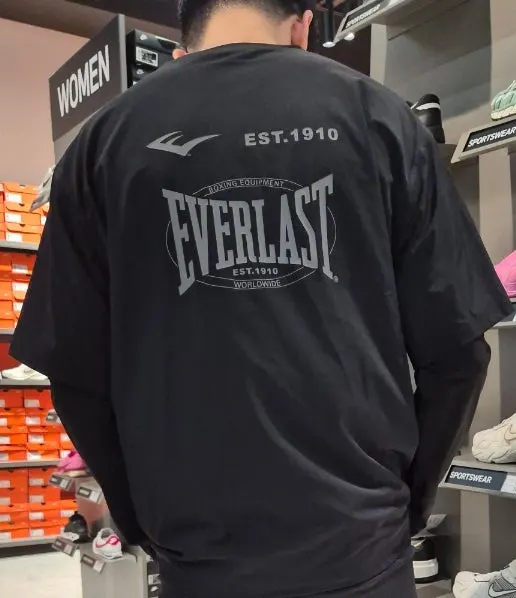 Layered design and material of Everlast running wear