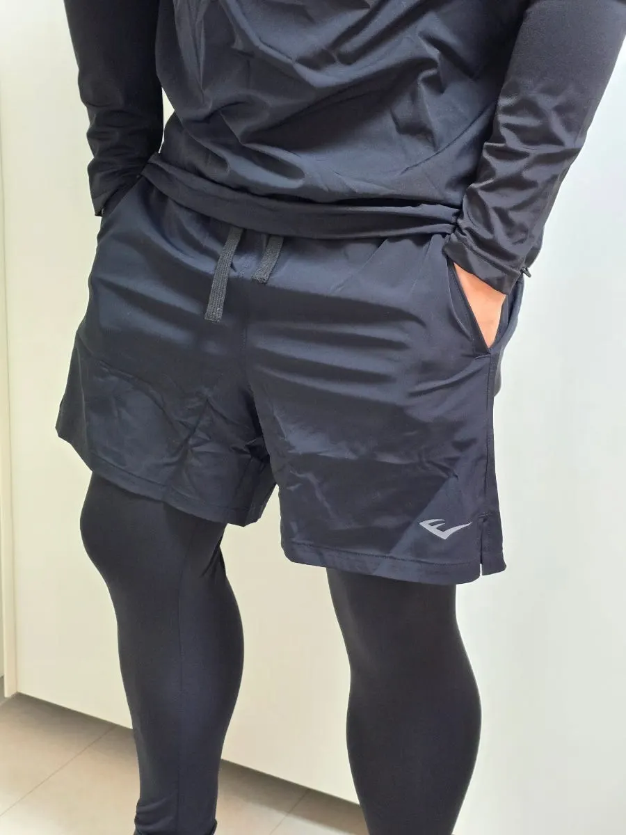 Running set with stretch felt during movement