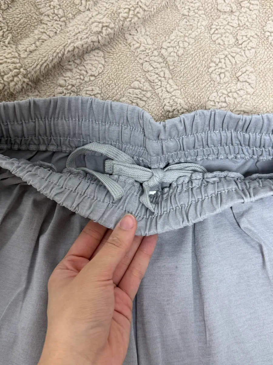 Everlast gray jogger pants elastic detail