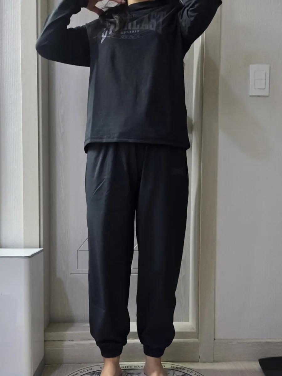 Everlast set worn for walks and exercise