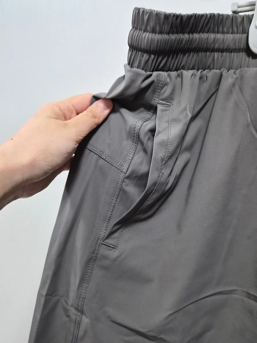 Running-set bottoms that look like regular shorts