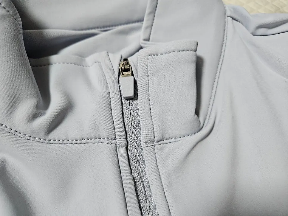 Everlast running jacket and pants set components