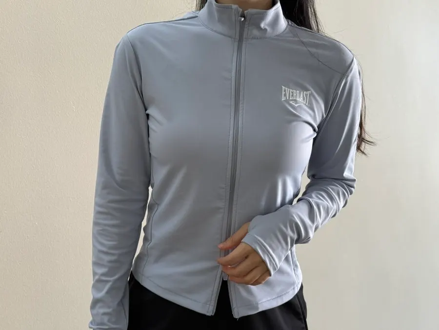 Running Crew Set in lightweight, sturdy nylon fabric