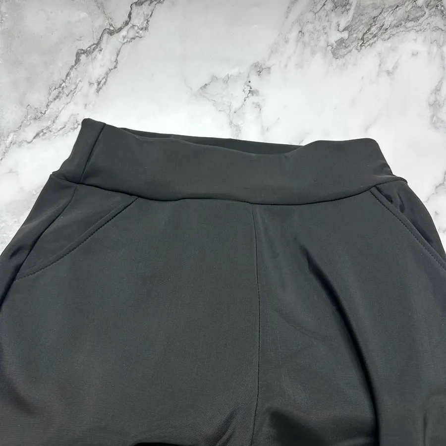 Slacks with a fleece lining and bootcut design