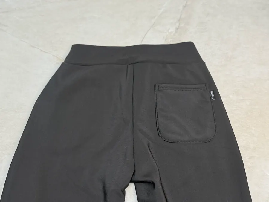 Black fleece pants with front and back pockets