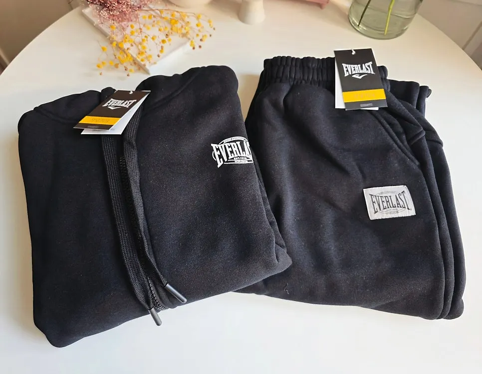 Everlast fleece tracksuit set components