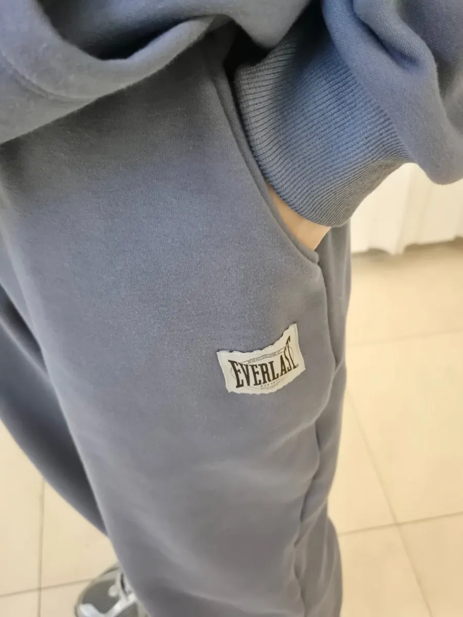 Hooded zip-up with kangaroo pockets