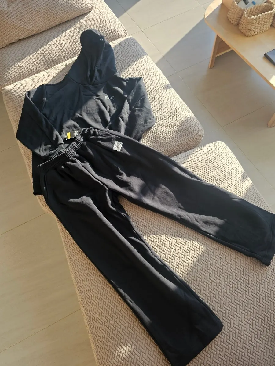 Sporty fleece tracksuit set