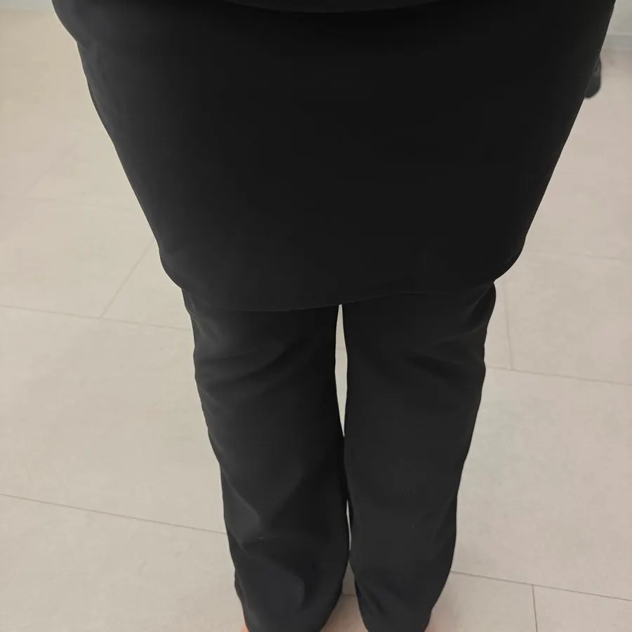 Skirt pants available in black and brown
