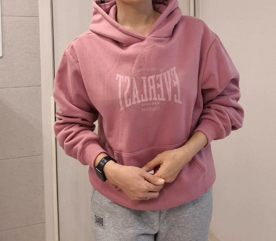 Muted indie-pink hoodie color