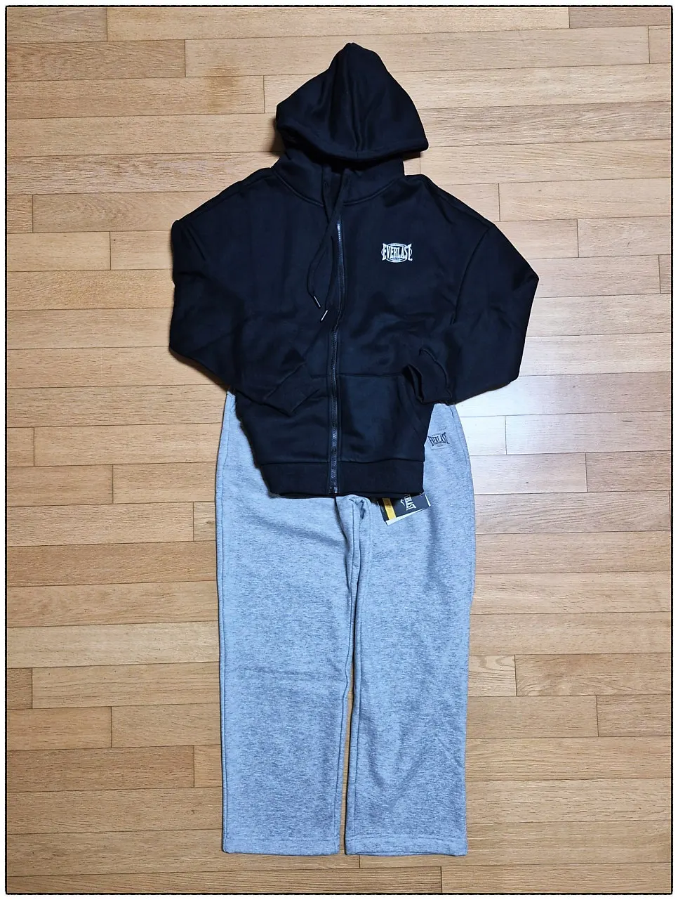 Tracksuit set contents before unboxing