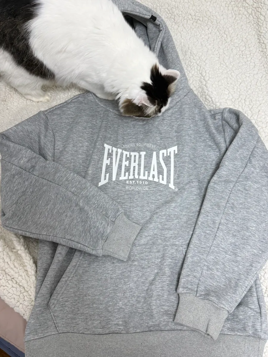 Women's hoodie with a basic design