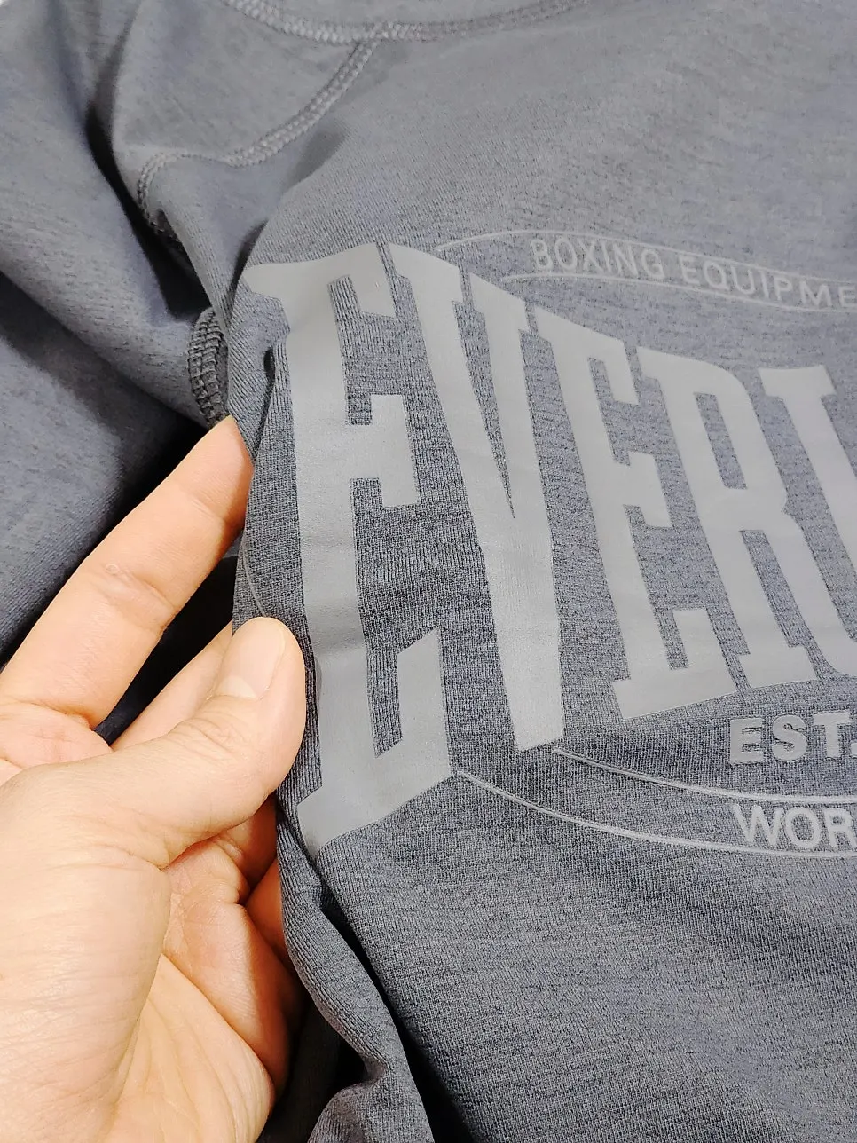 Stitching detail on the Everlast top and pants