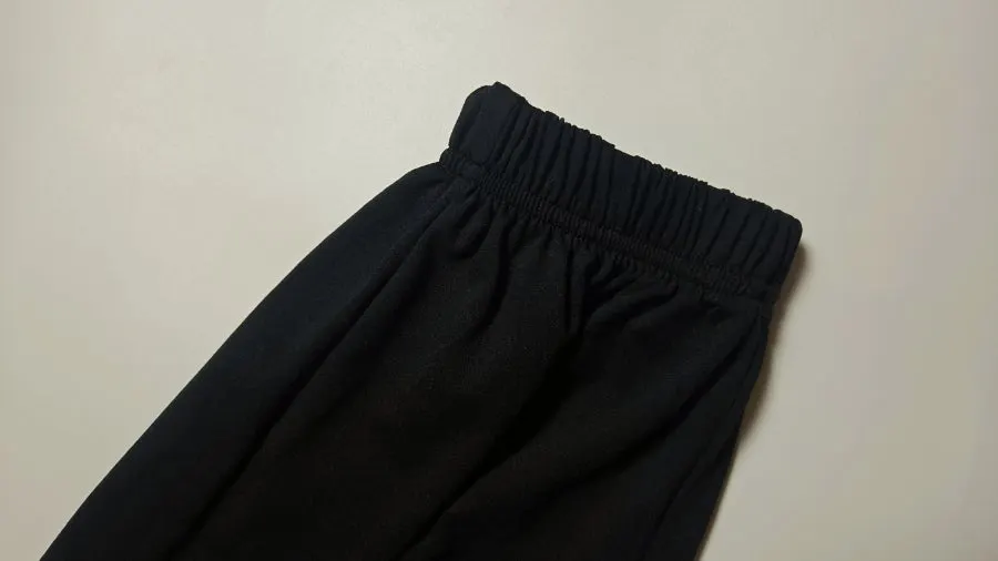 Women's training set worn as a comfortable outfit for going out