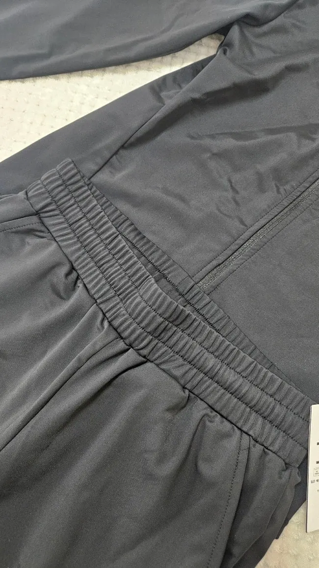 Everlast women’s training pants worn