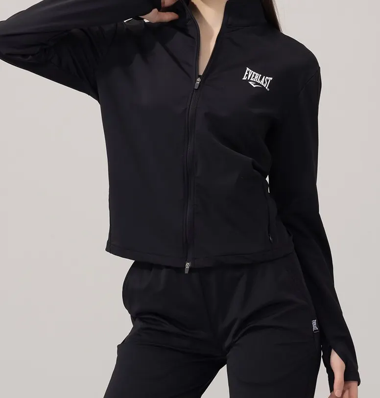 Everlast four-way-stretch nylon running wear