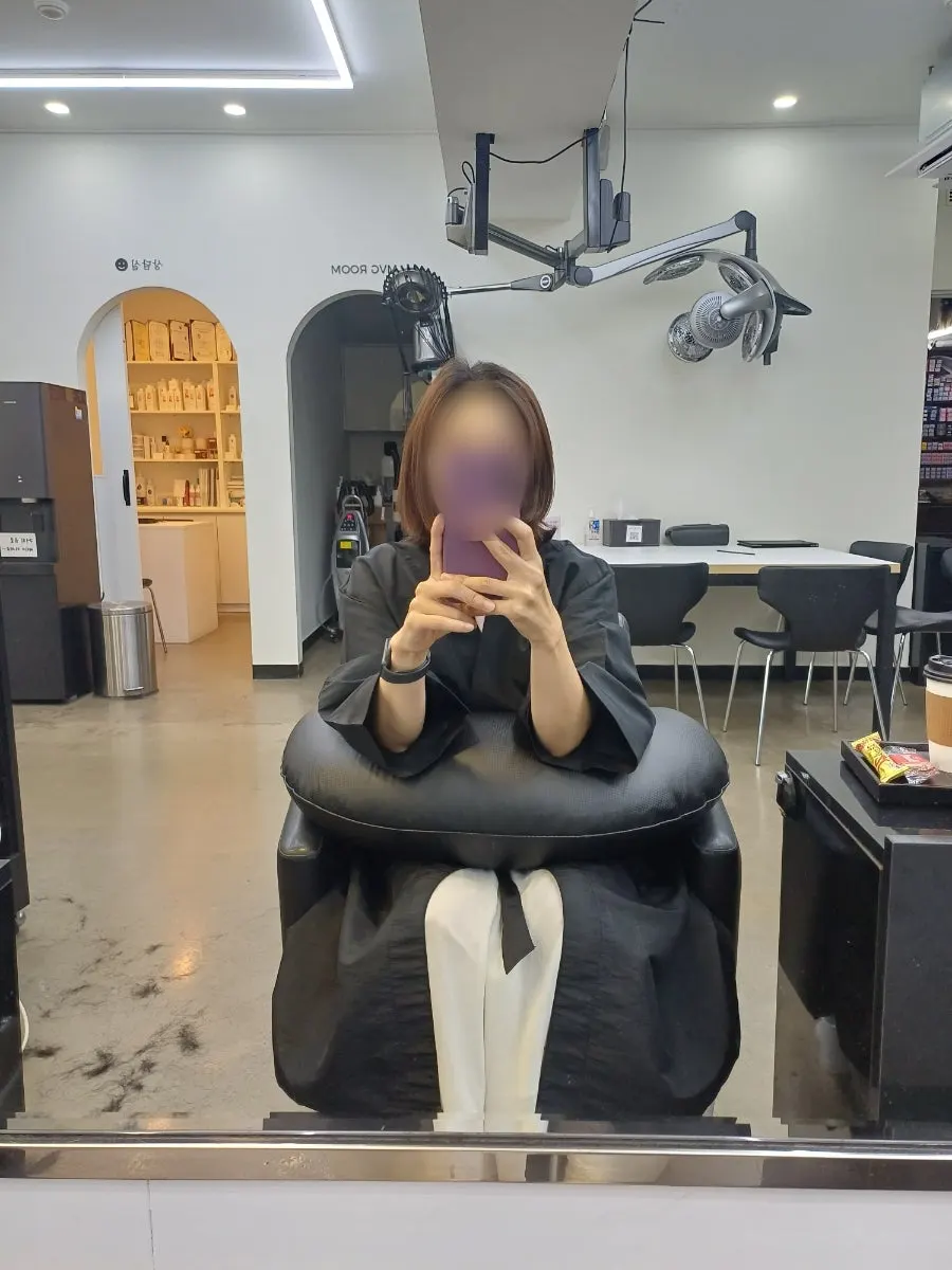 Chocolate brown hair color mixed with cream tones