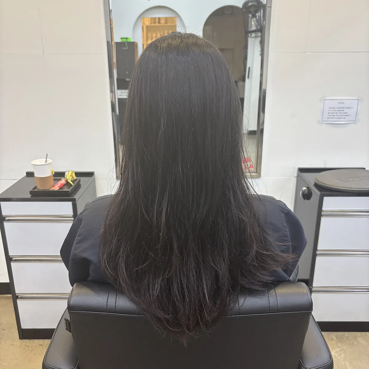 Long hair smoothly tidied after hair care