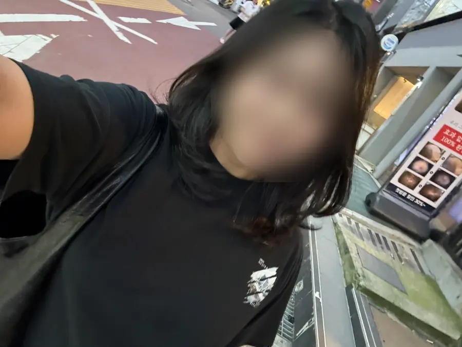 Selfie taken after the deep scaling and cut