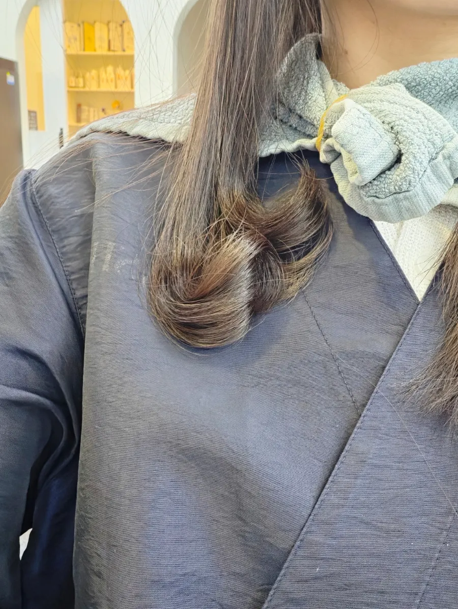 吹干后变得平顺的发质状态