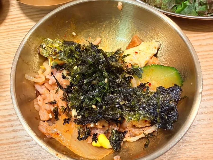 Jjaglie stew mixed with bean sprouts and radish salad
