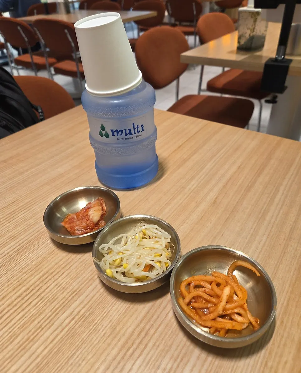 뚝배기에 가득 담겨 나온 계란찜