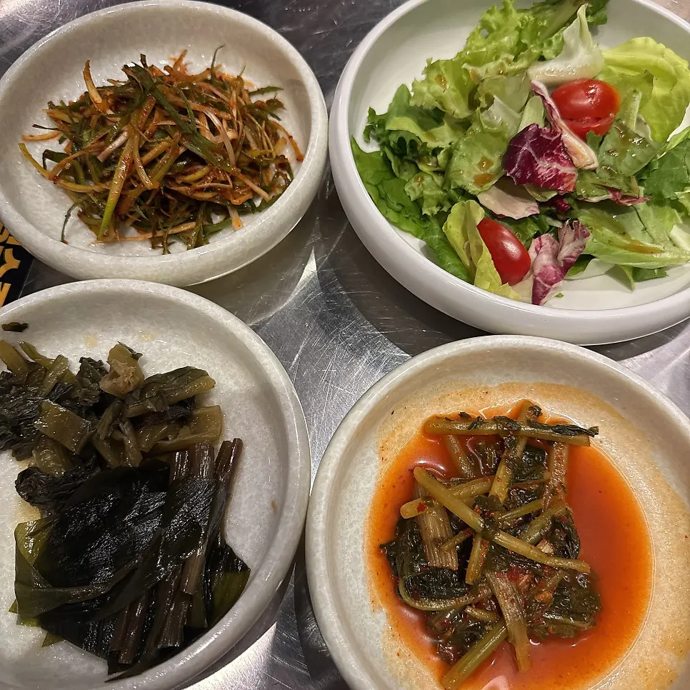 소고기 식사 전 한잔
