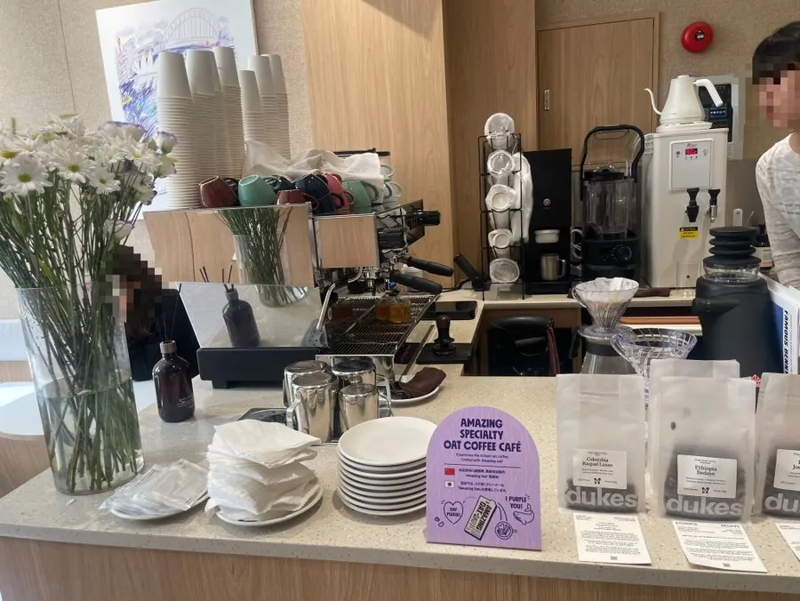 1st floor space with coffee bean notes posted