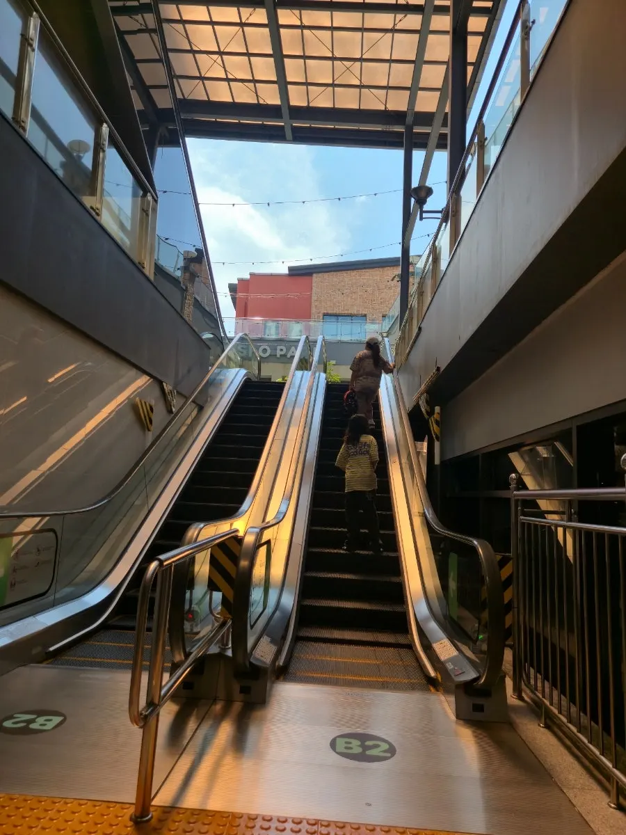 Entrance to the Oslo Park parking lot