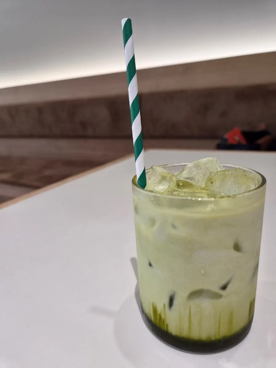A cup of bittersweet matcha latte