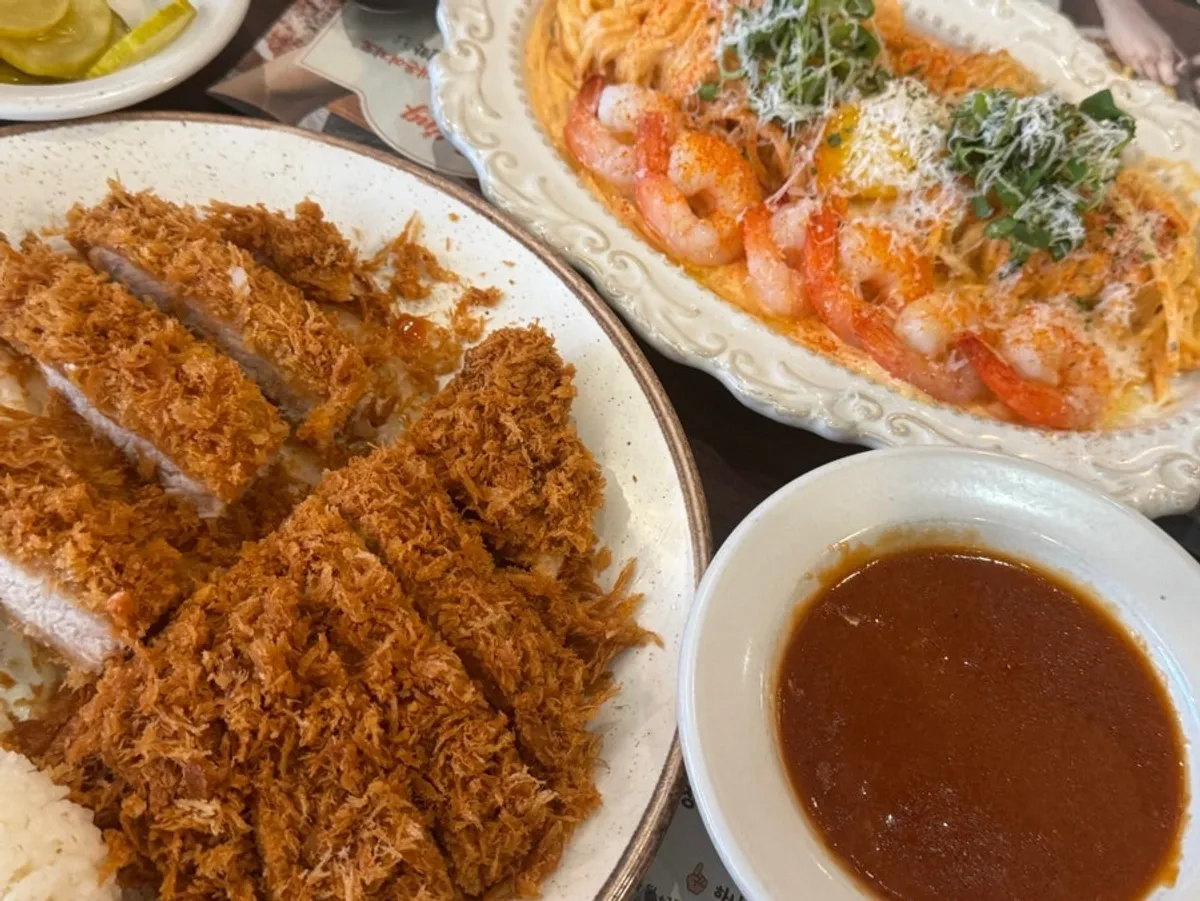 필링돈까스 용봉본점 대표 메뉴 사진