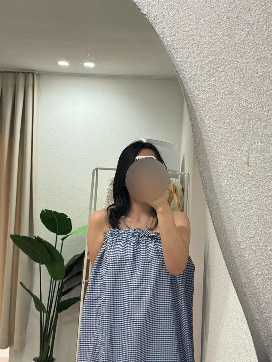 管理前にガウンへ着替える更衣室