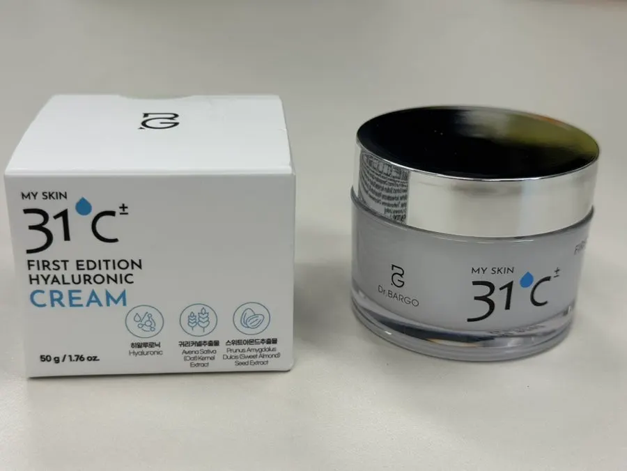 Moisturizing cream layered lightly