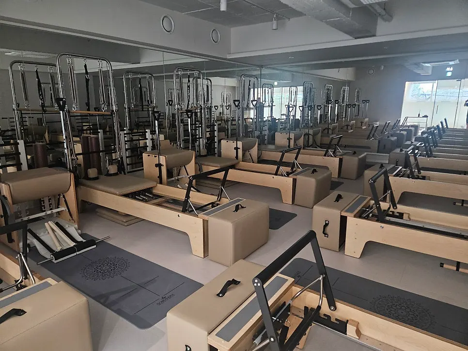 휘트니스칸 신월점 웨이트존 전경