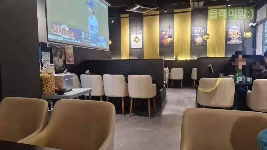 The spacious interior and table layout