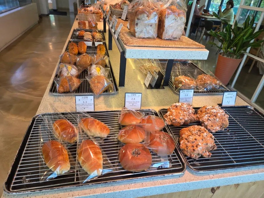 Display of scones and baked snacks including nunetine