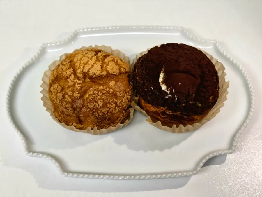 FLU:ET's cream cheese apple choux