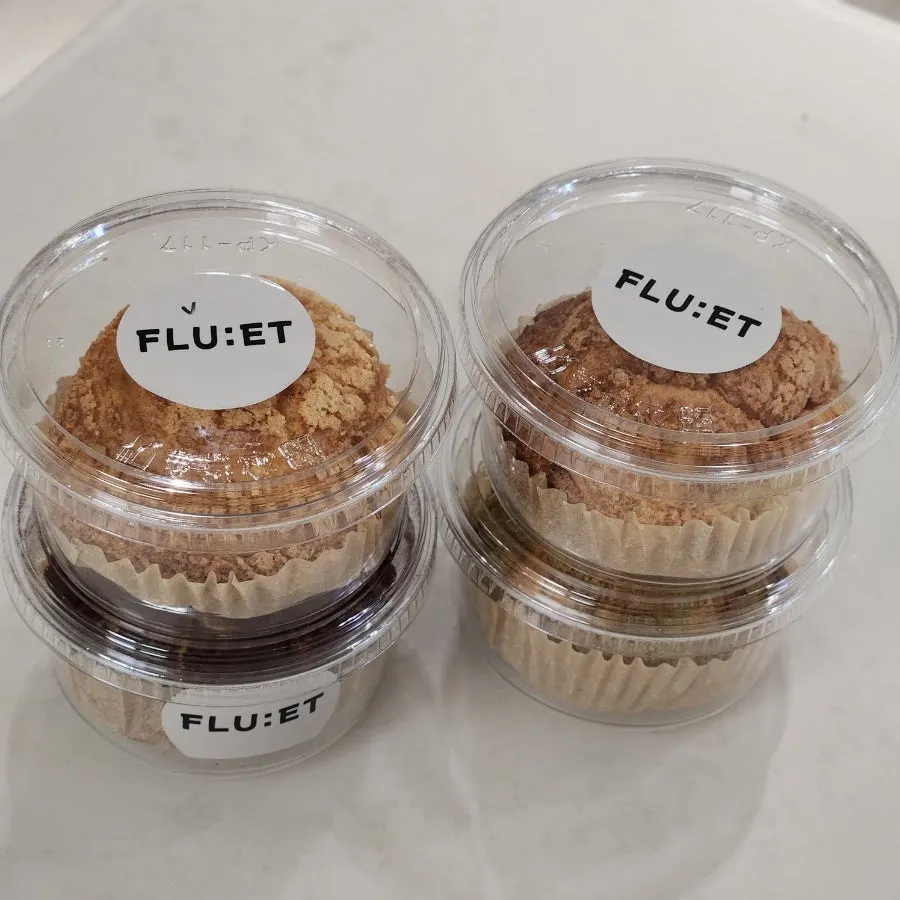 Choux packed individually in containers