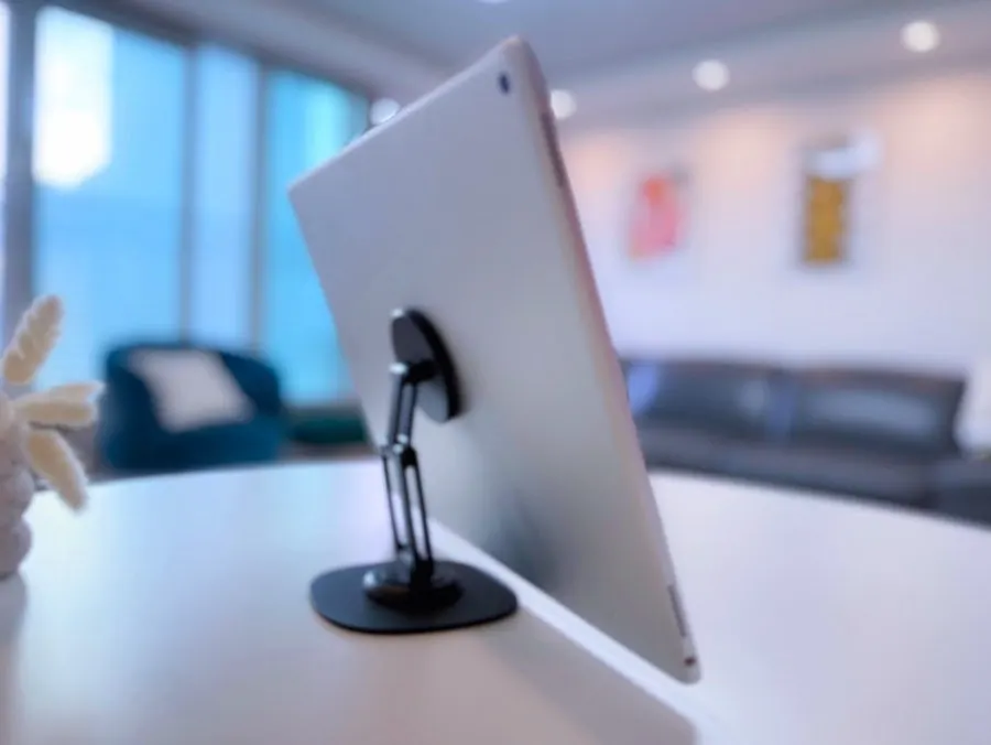 Tablet stand with adjustable angles