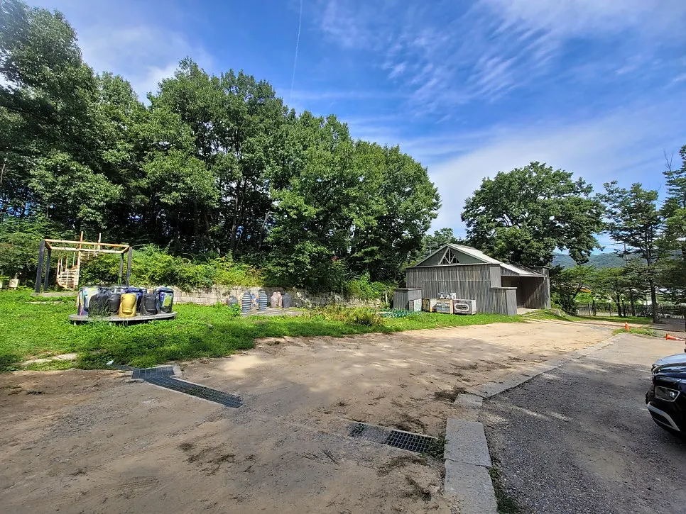 Forerest's spacious dedicated parking lot