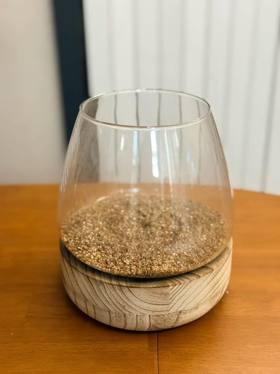 A terrarium kit prepared as indoor decoration