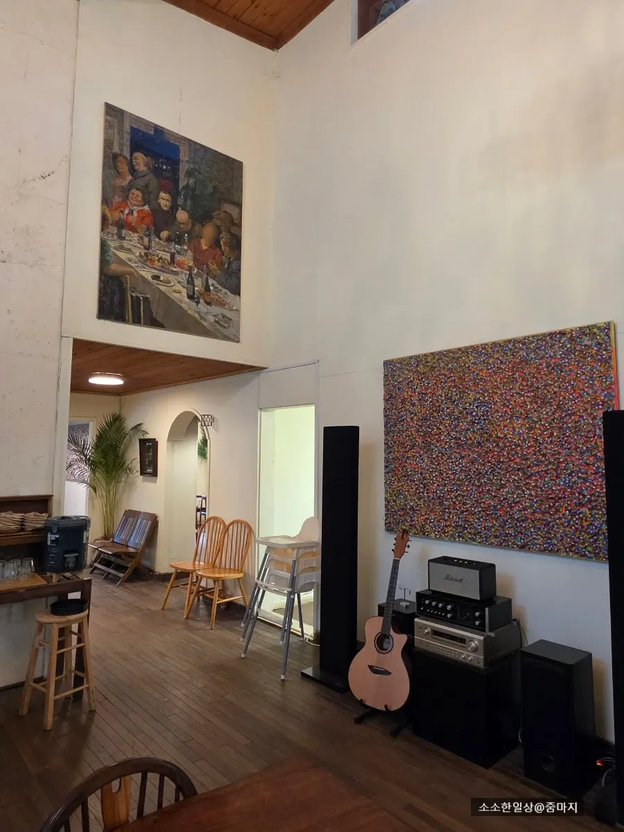 Forerest店内の座席全景