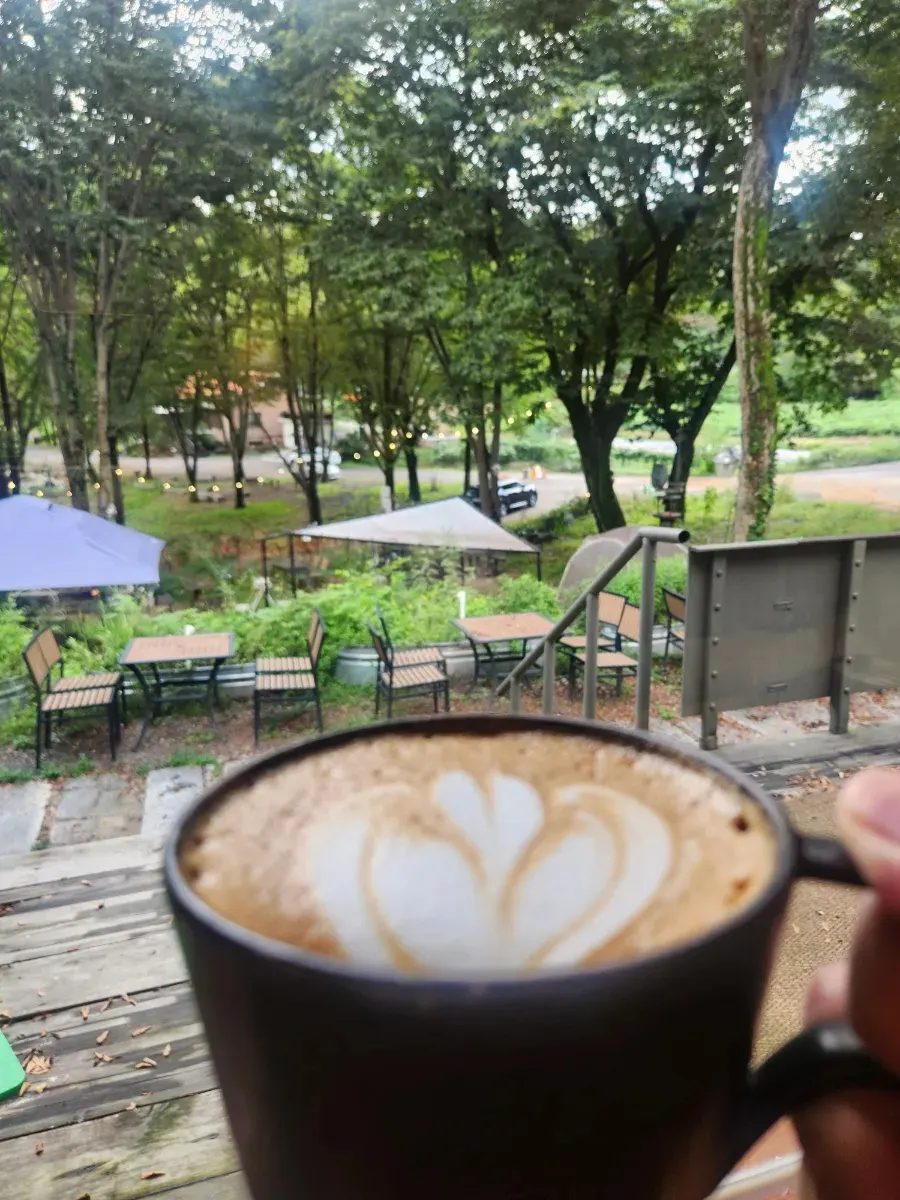 View of Forerest, a garden café in Nokyang-dong, Uijeongbu