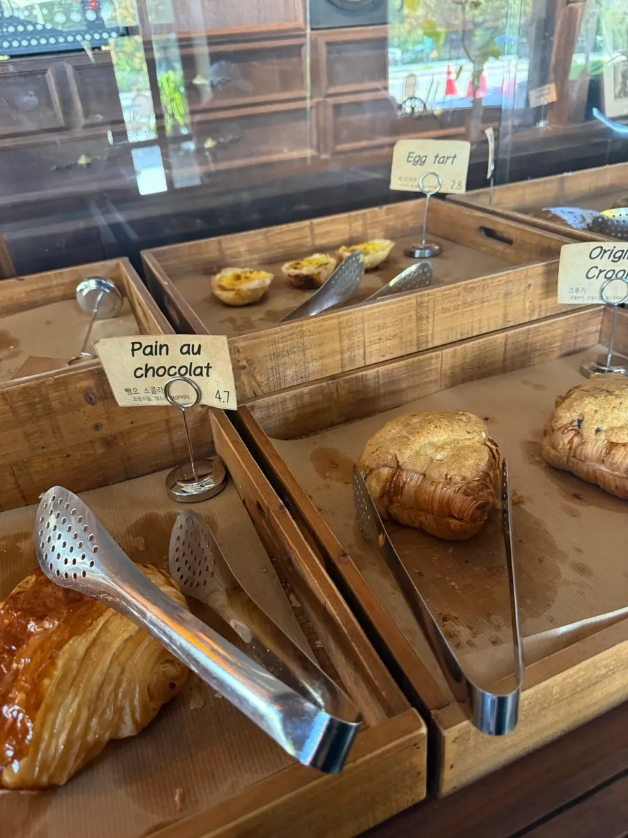 Assorted bakery items on the shelf