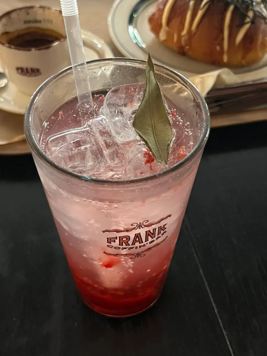 A glass of raspberry lychee-ade