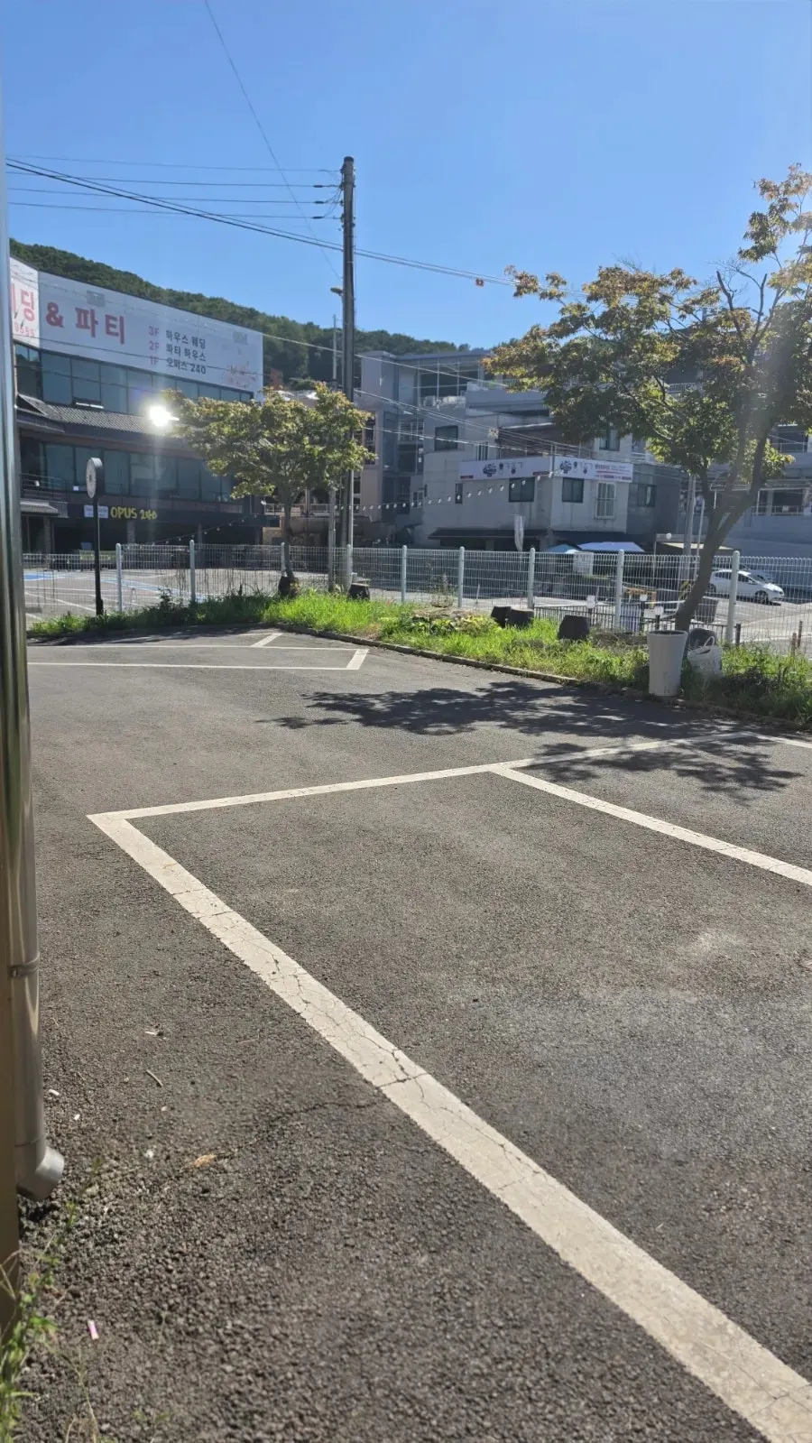 Parking space at Fruit Forest Paju Direct Store