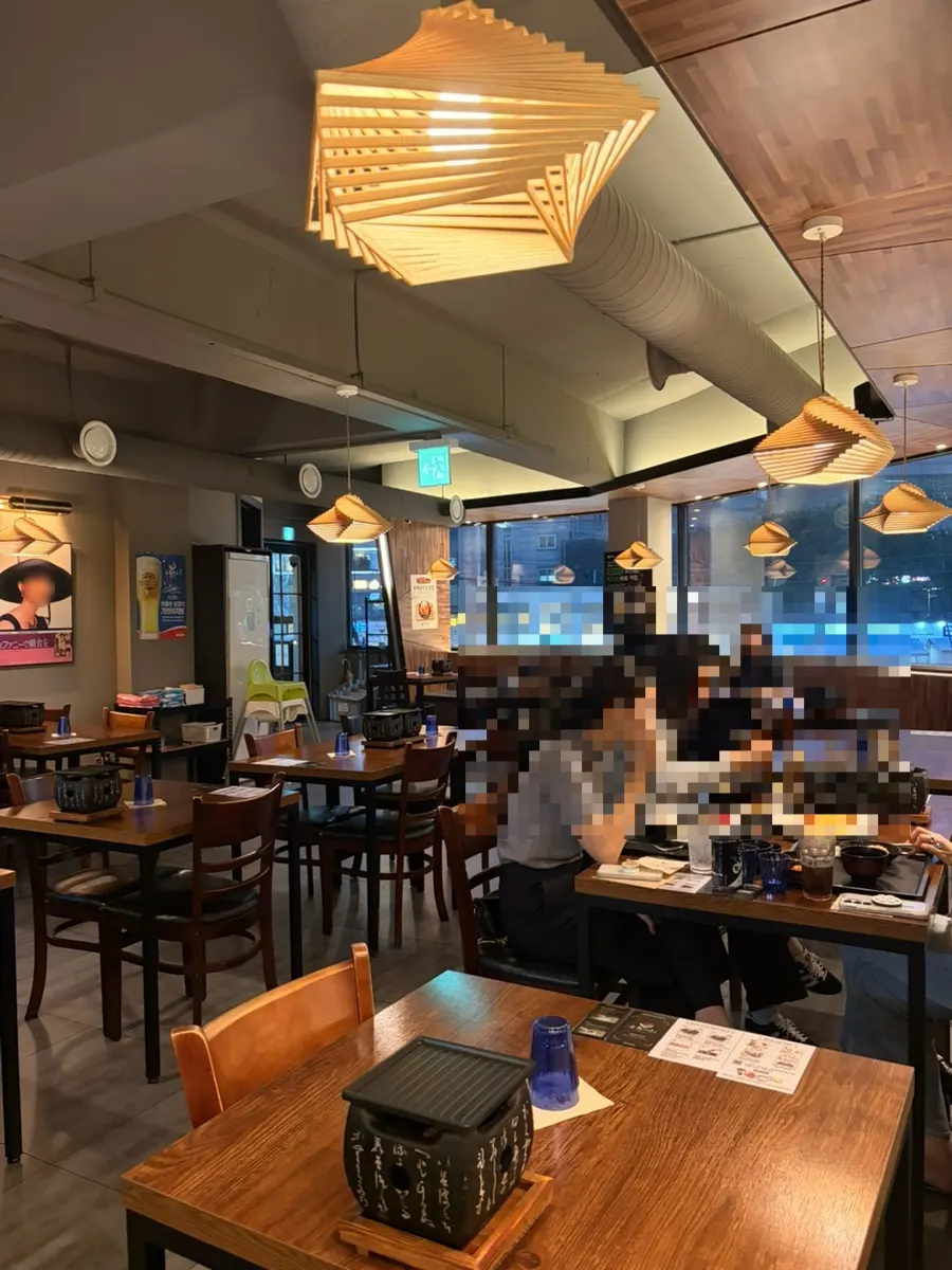 후라토식당 이수직영점 매장 분위기