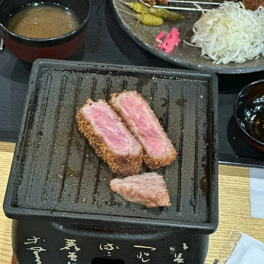 화로에 구운 규카츠 단면