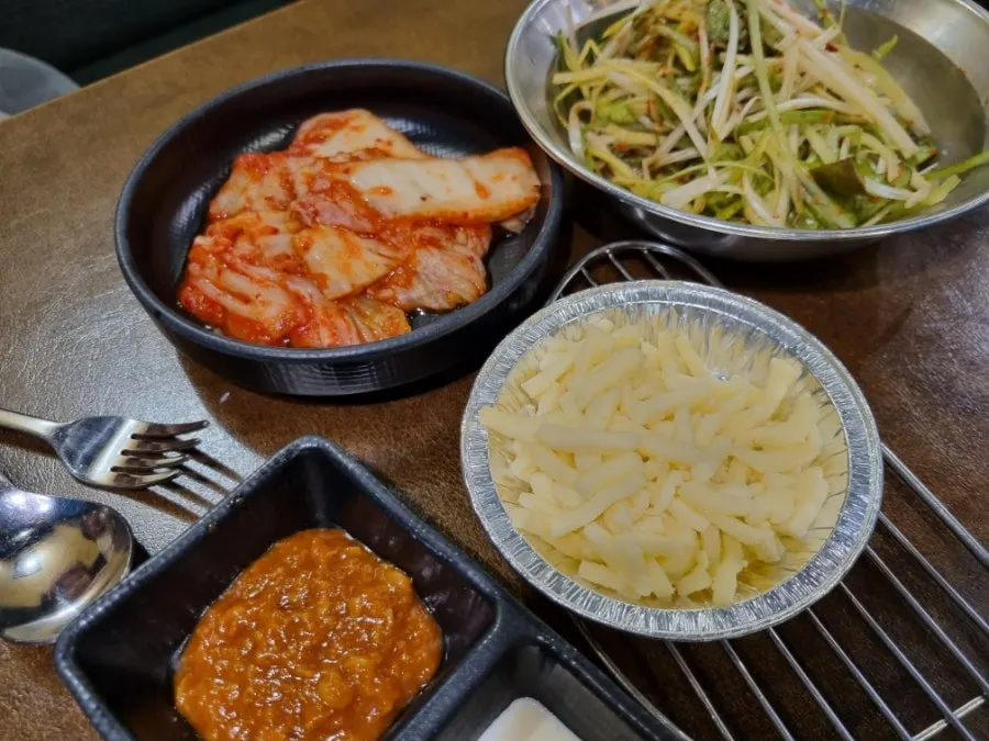 세트메뉴 구성과 주문 단위 안내