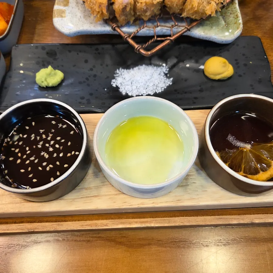 Riae tonkatsu tasting guide